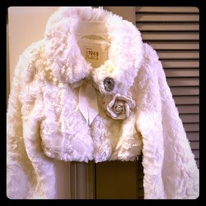 Sz 5/6 Faux Fur Coat